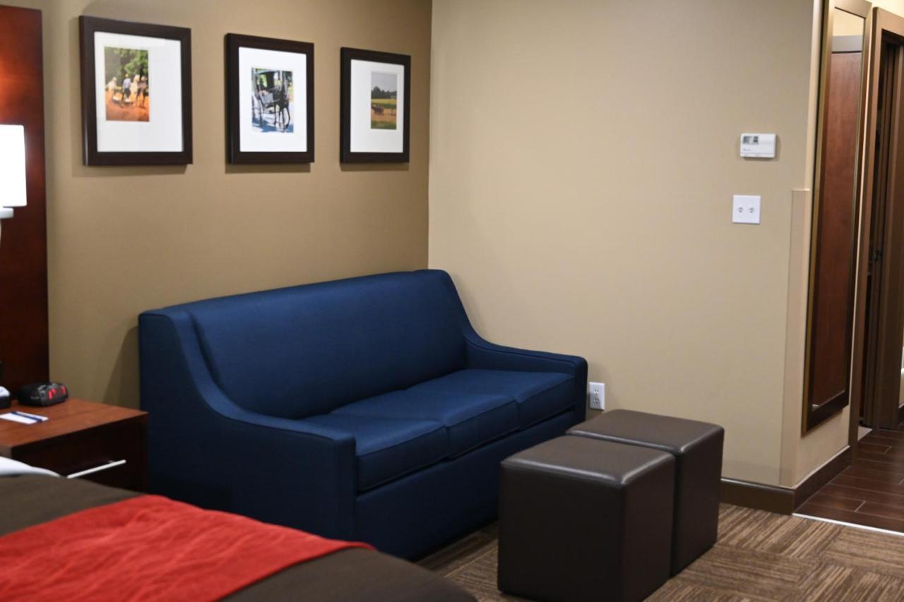 Giles Hotel Inn And Suites Pulaski Екстериор снимка
