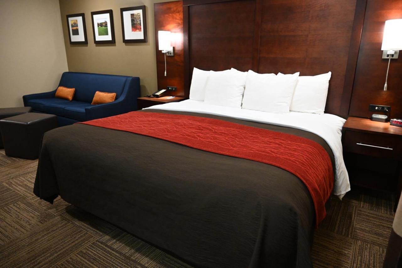 Giles Hotel Inn And Suites Pulaski Екстериор снимка
