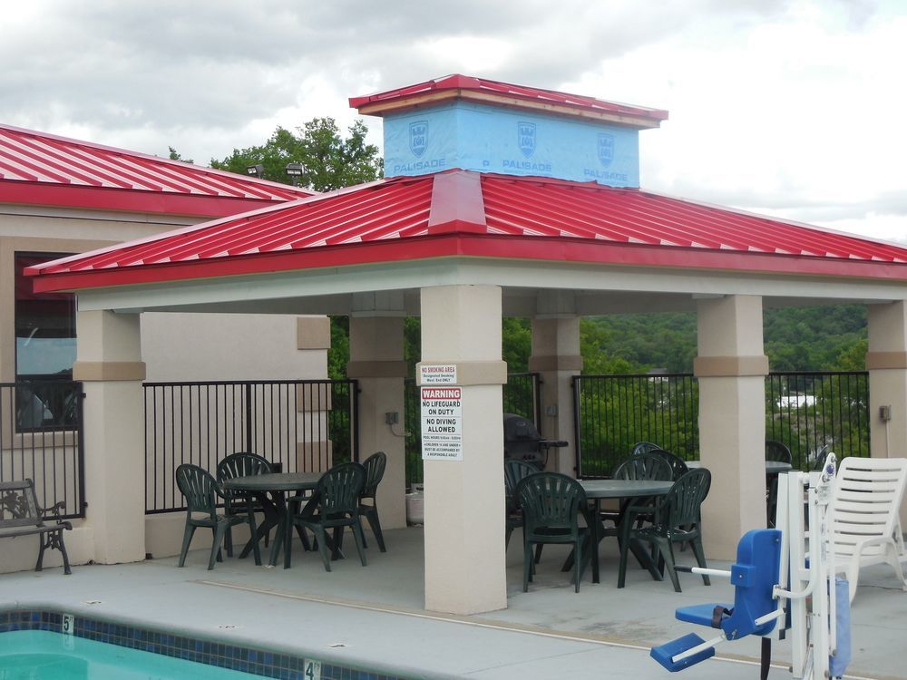 Giles Hotel Inn And Suites Pulaski Екстериор снимка