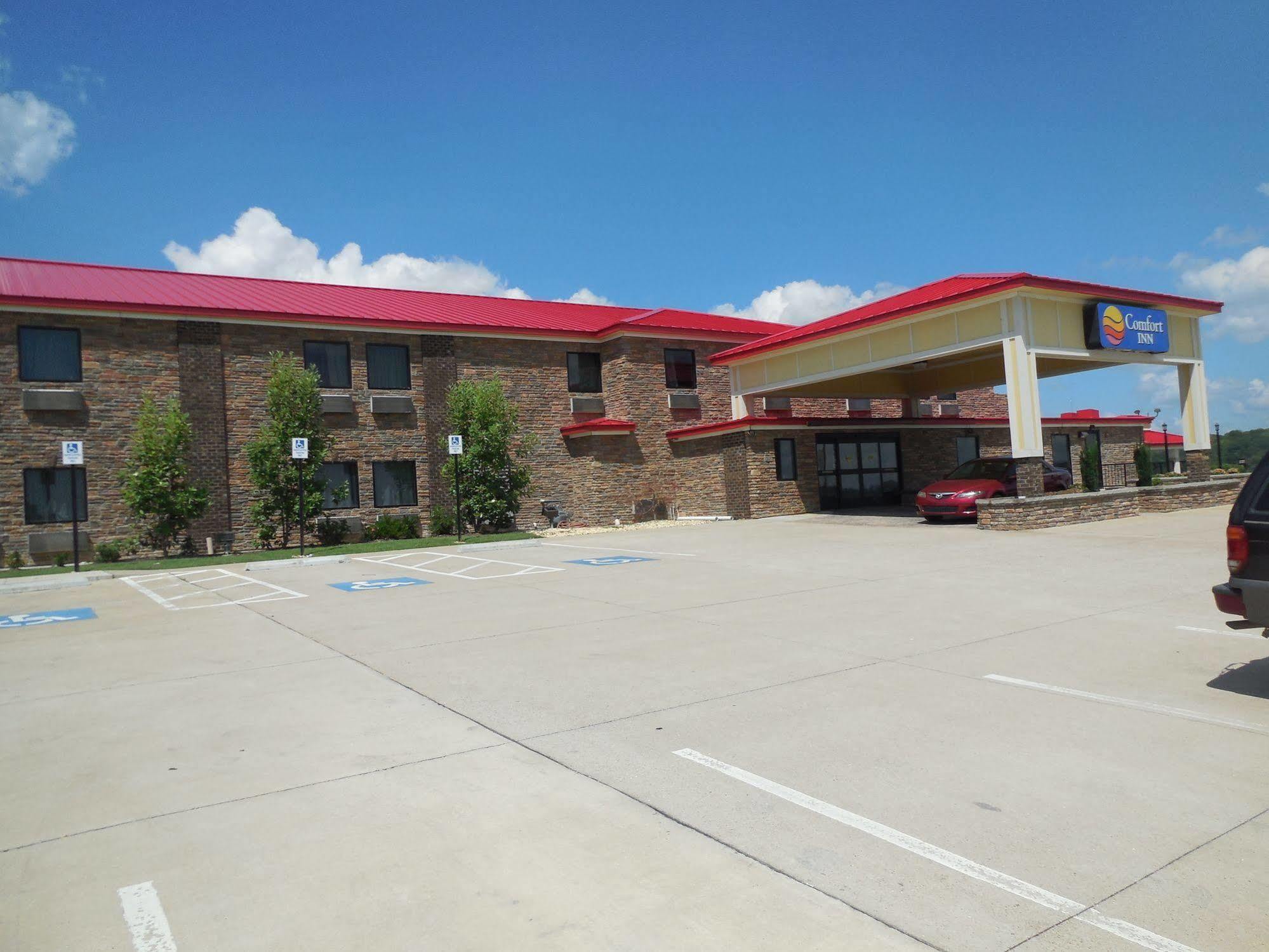 Giles Hotel Inn And Suites Pulaski Екстериор снимка