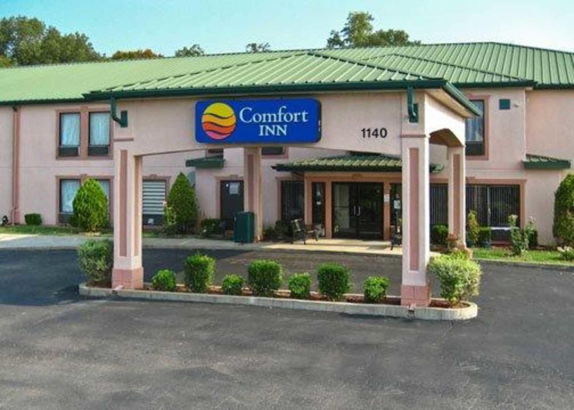 Giles Hotel Inn And Suites Pulaski Екстериор снимка